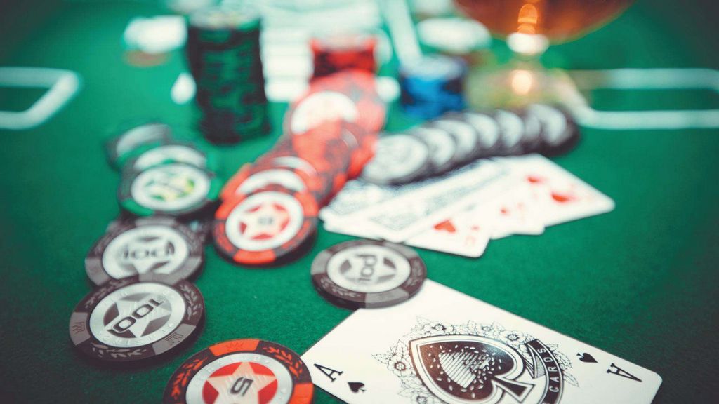 Belohnungen bei den effektivsten Online-Casino-Pokerseiten 2025